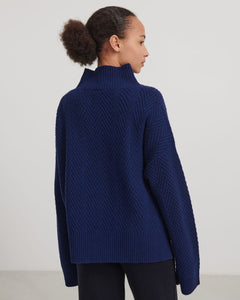 LAMBSWOOL STRUCTURE SWEATER - ROYAL BLUE