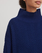 Load image into Gallery viewer, LAMBSWOOL STRUCTURE SWEATER - ROYAL BLUE