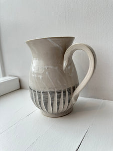 Stoneware pitcher, large - beige with pattern