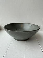 Load image into Gallery viewer, Stoneware bowl - grey