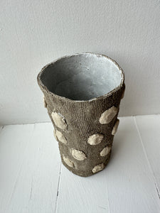 Vase with dots, low - grey/beige