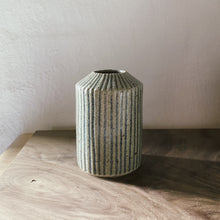 Load image into Gallery viewer, Vase high - Dark green